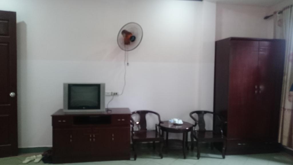 Hai Duong Guesthouse Hòa Bình Esterno foto